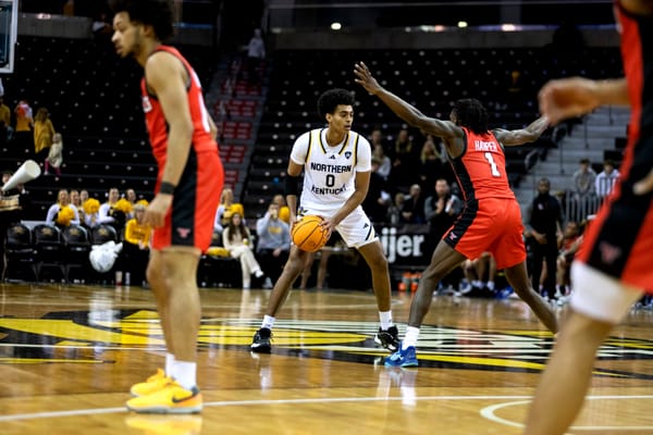 Backcourt Boost: Dan Gherezgher Returns and Shawn Nelson Signs